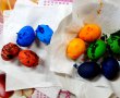 Oua vopsite, decorate cu ajutorul orezului-3