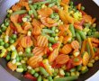 Salata calda cu peste si legume-0