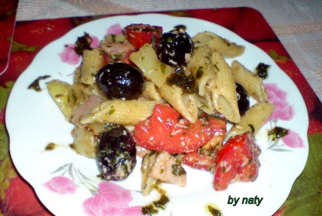 Salata italiana cu dressing aromat