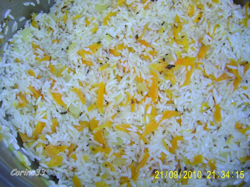 Pilaf de orez cu morcov
