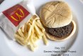 Incredibilul experiment al lui Daily Mail: hamburgerul de la McDonalds nu mucegaieste!-1