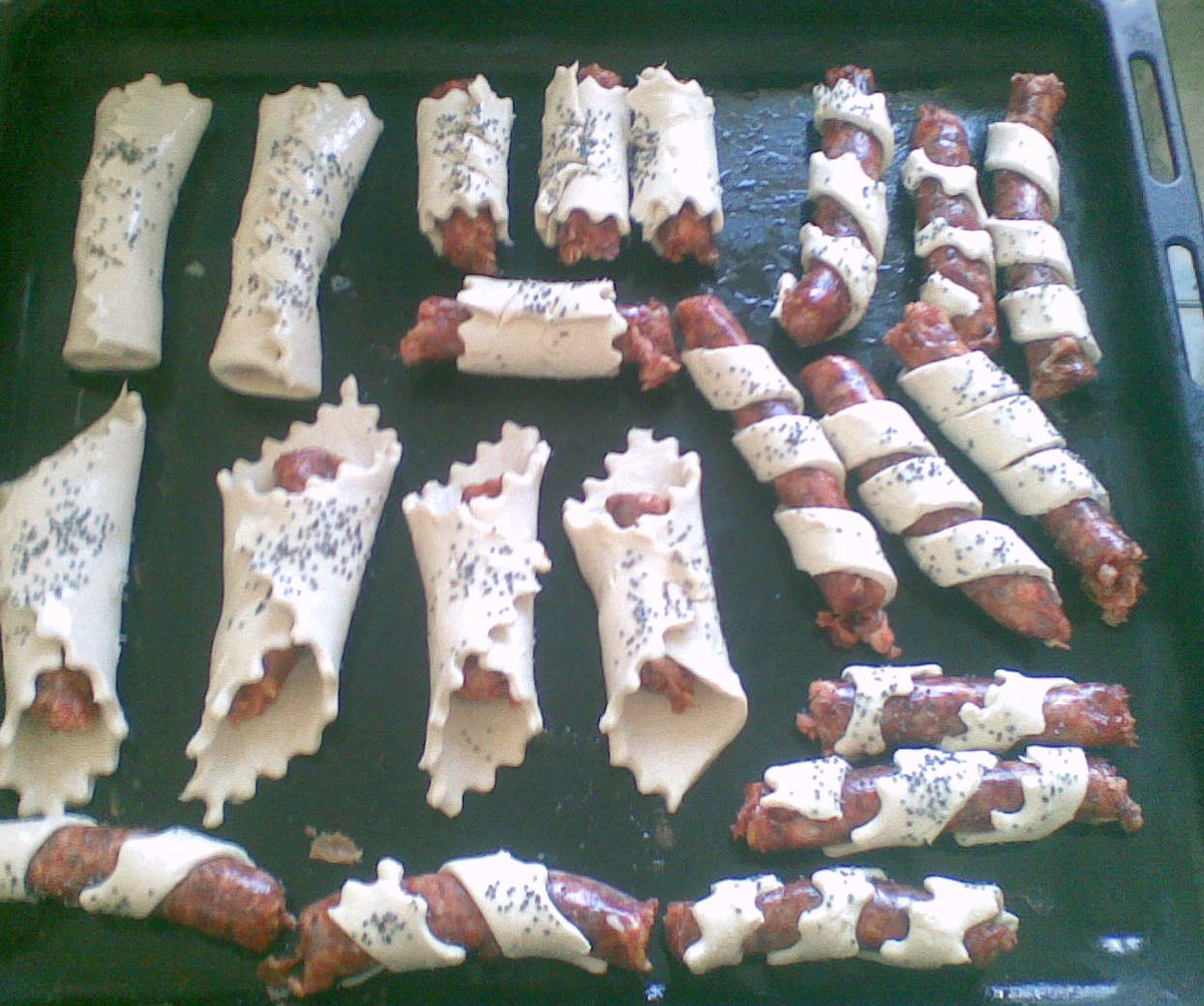 Carnaciori inveliti in foietaj