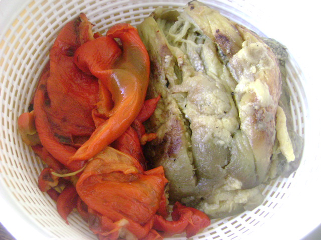 Salata de vinete cu ardei kapia