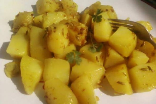 Cartofi prajiti a la India - Indian Home Fries