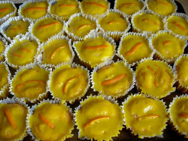 Muffins cu mandarine