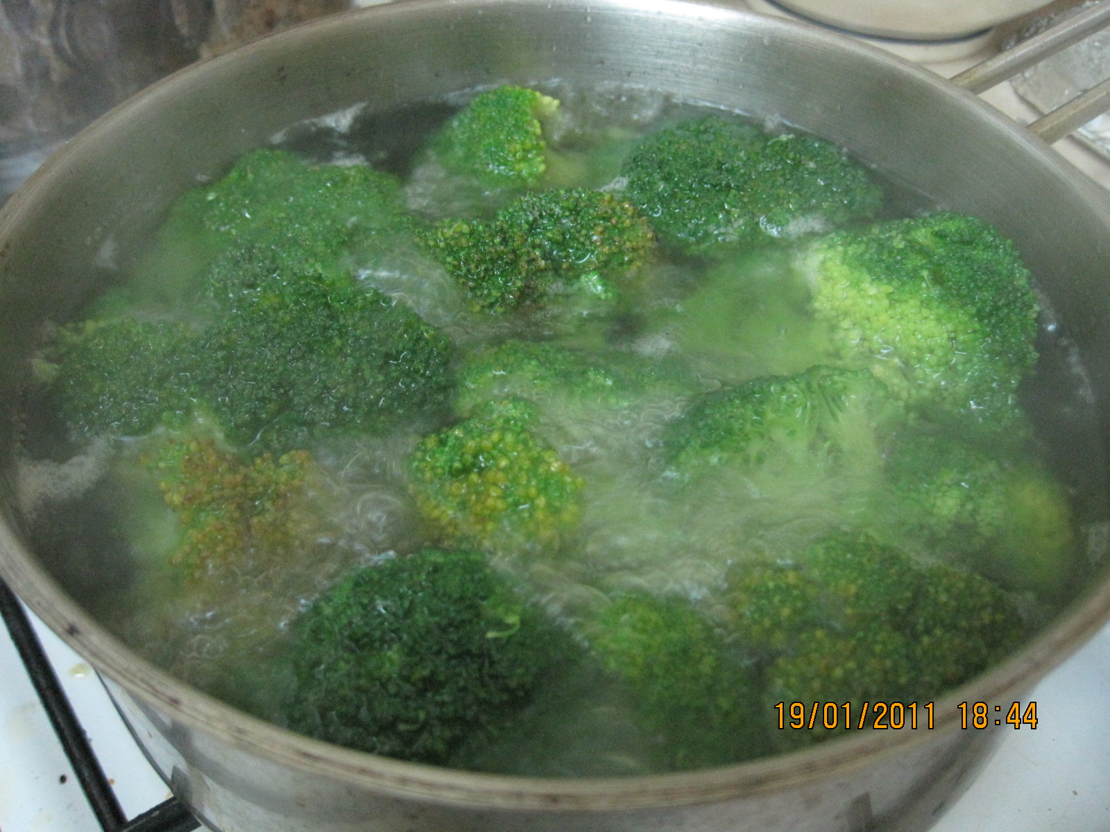 Friptura de pui cu brocoli