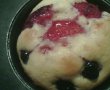 Muffins sau briose cu fructe de padure asortate-8
