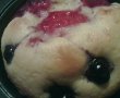 Muffins sau briose cu fructe de padure asortate-9