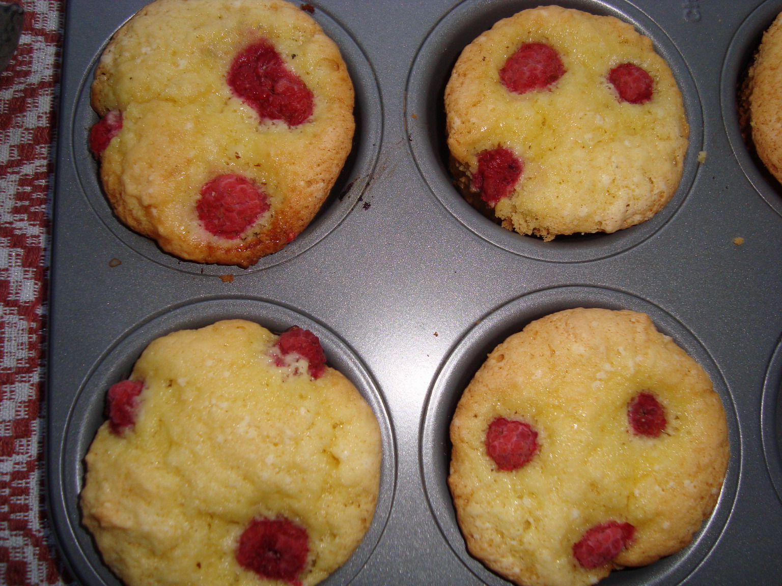 Muffins cu zmeura