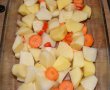 Pulpe de pui cu legume si sos de usturoi-1