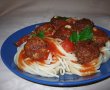 Spaghete cu sos şi chifteluţe-1