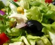 Salata endivia cu porumb, ardei si masline-2