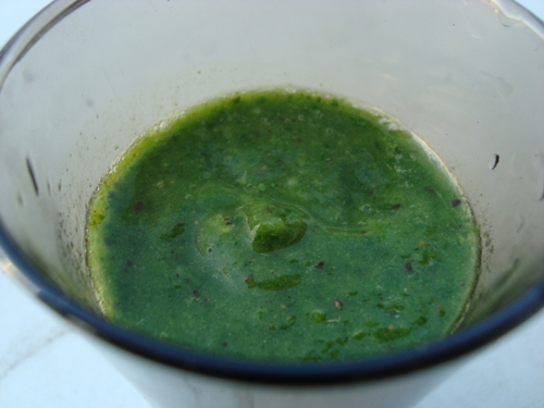 Green-Is-The-New-Black Smoothie