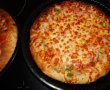 Pizza cu mozzarella,legume,salam si kaizer-13