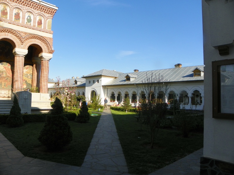 Manastirea Samurcasesti - Ciorogarla