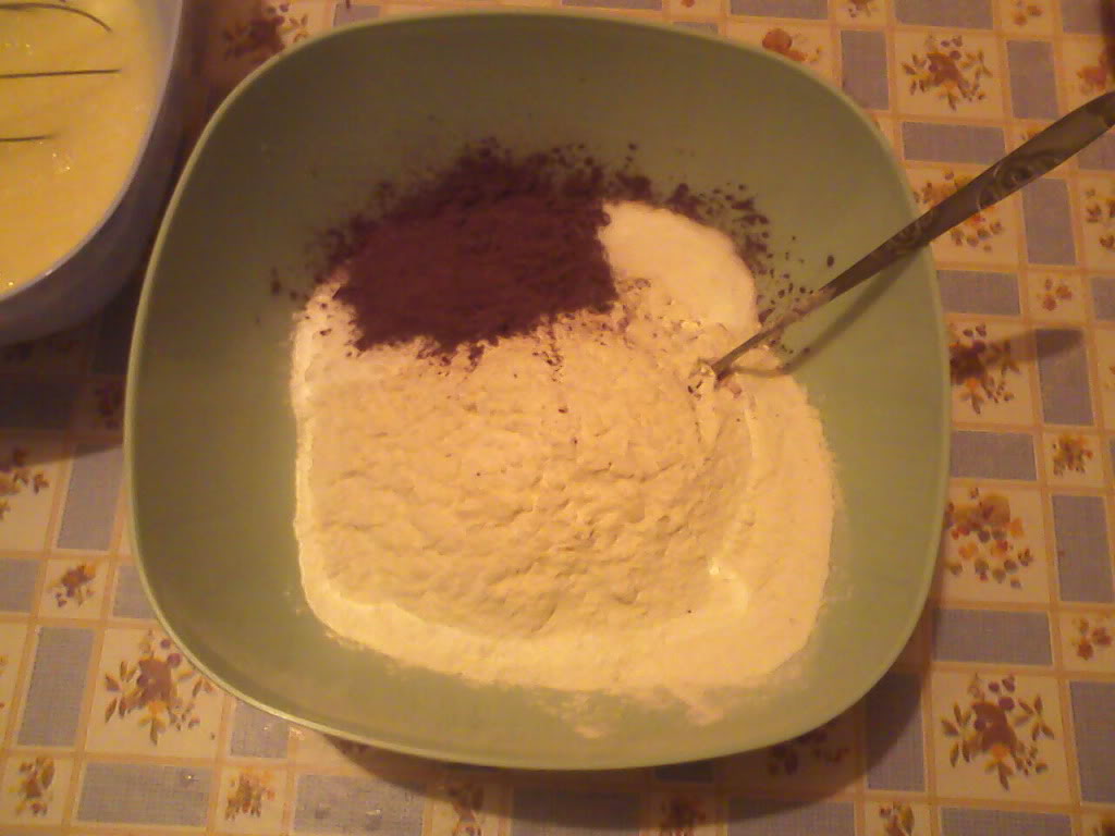 Chocolate Banana Cake(Prajiura cu ciocolata si banane)