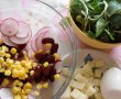 Salata de padure (untisor) cu fasole, porumb, ou si ridiche-0