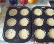 Muffin cu capsuni-4