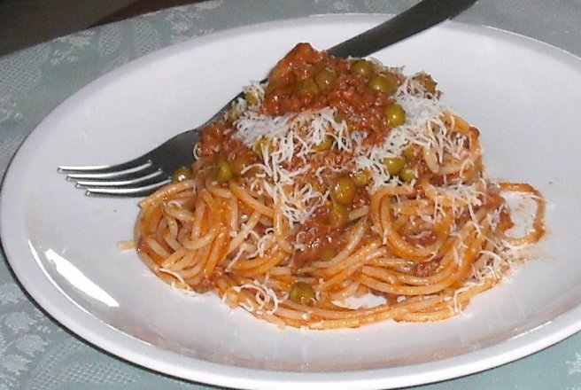 Spaghete alla bolognese(una din variante)