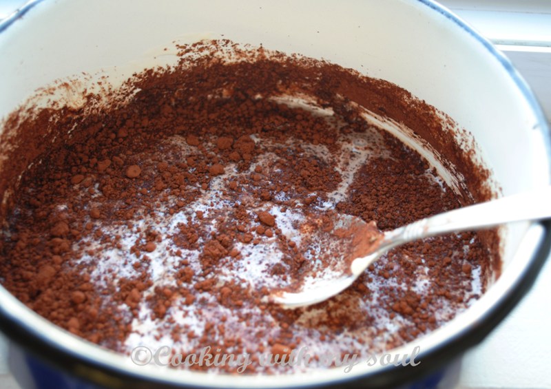 Inghetata de ciocolata cu visine