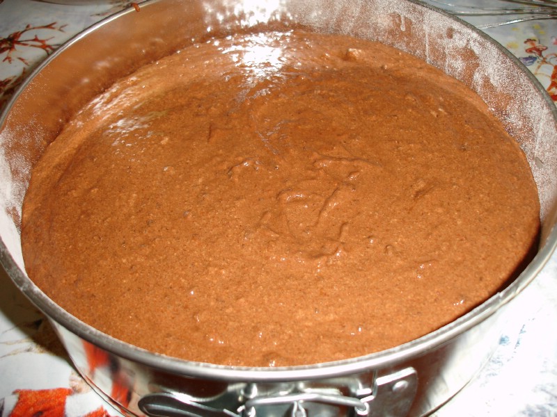 Tort de ciocolata cu migdale si nuci by Jamie Oliver