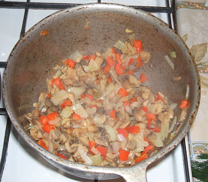 Rulouri de carne cu legume la cuptor