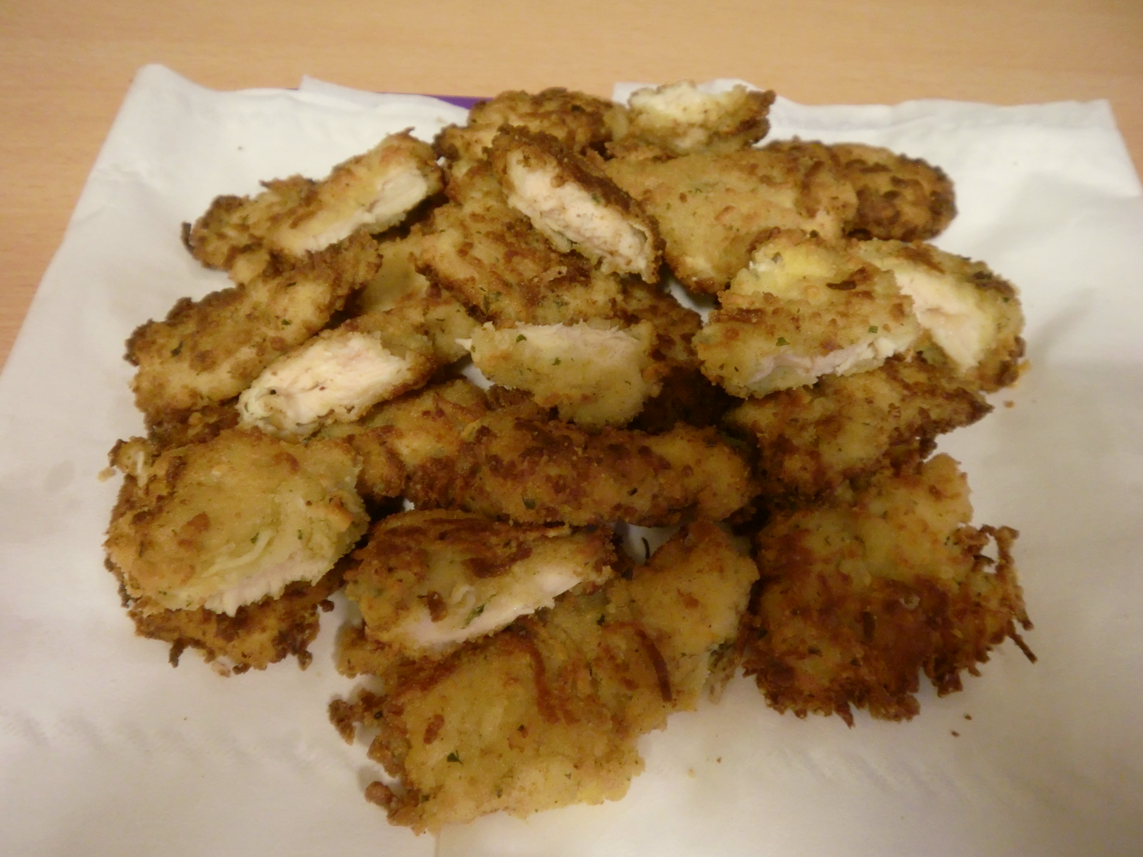 Nuggets de pollo con especias (Nugets de pui bine aromati)