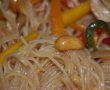 Mancare chinezeasca cu taitei de orez-1