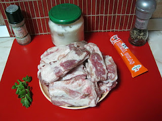 Costite de porc glazurate cu cartofi batuti