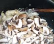 Pollo ai funghi porcini - Pui cu hribi-1