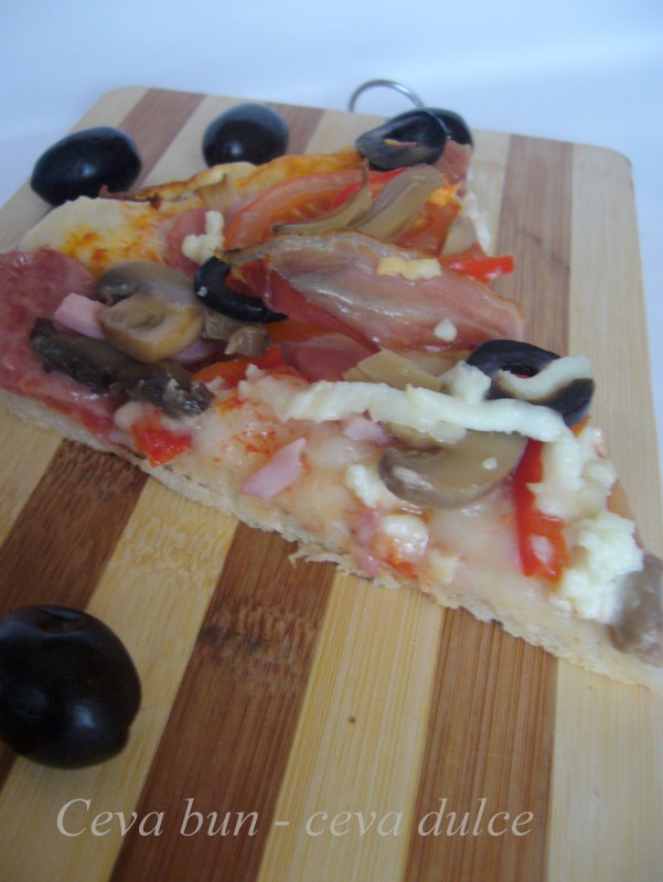 Pizza by Adela