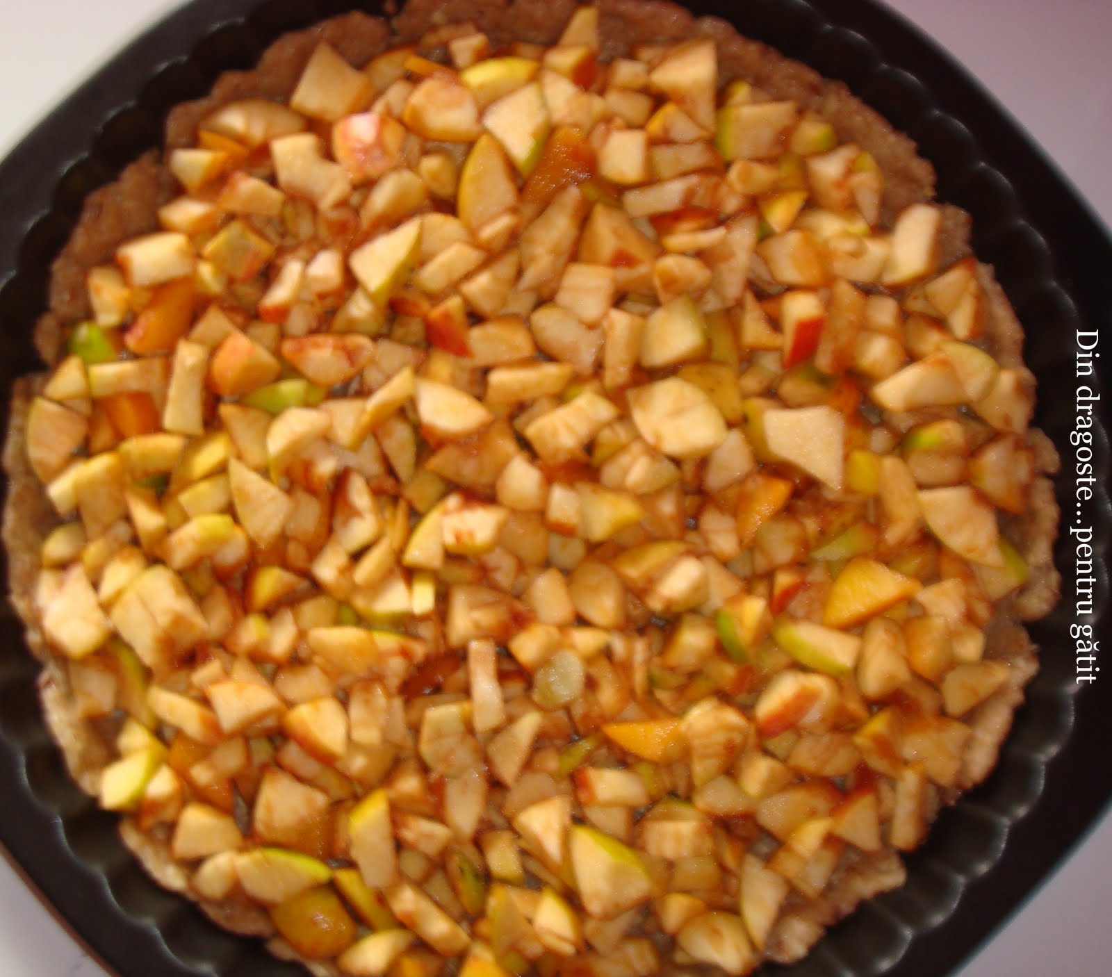 Tartă cu mere și piersici - de post  (blat dietetic)