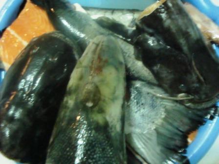 Ciorbă  de peşte (capete + cozi de somn şi somon, păstrăv)