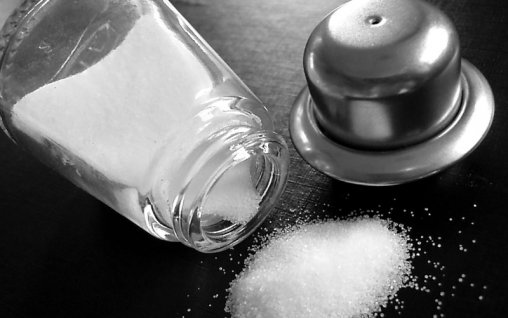 Abuzul de sare in alimentatie