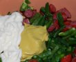 Salata de fasole verde cu maioneza si carnaciori-2