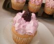 Pink cupcakes-9