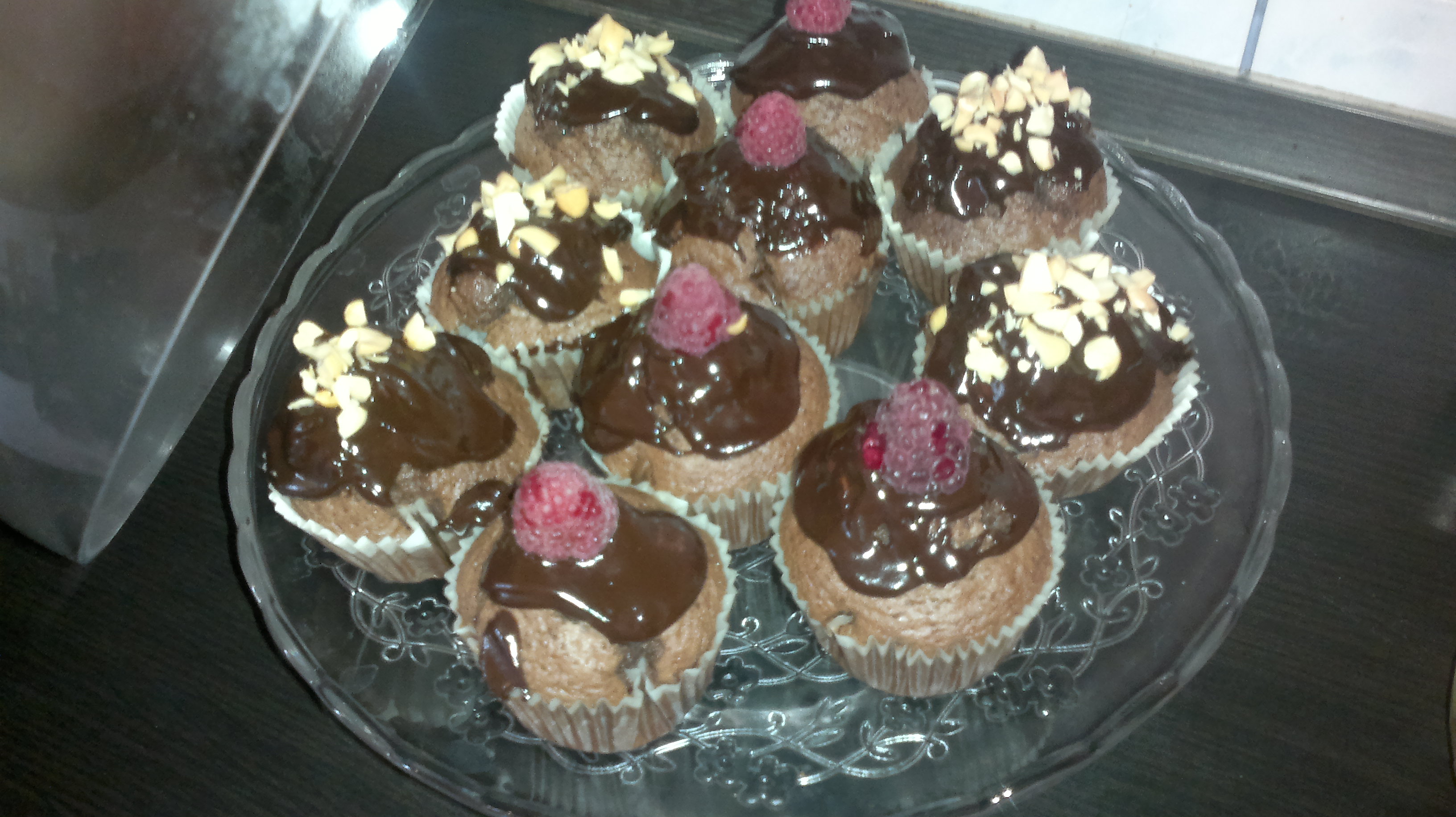 Cupcakes brownies cu zmeura si ciocolata