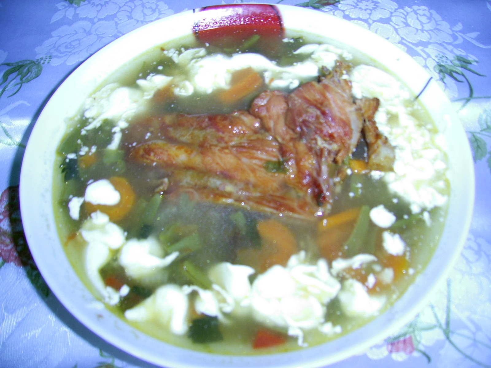 Supa de fasole verde cu afumatura