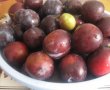 Gem de prune dulce-acrisor cu miez de nuca-0