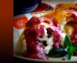 Coronita crocanta cu urda dulce  si sos de iaurt cu fructe de padure-0