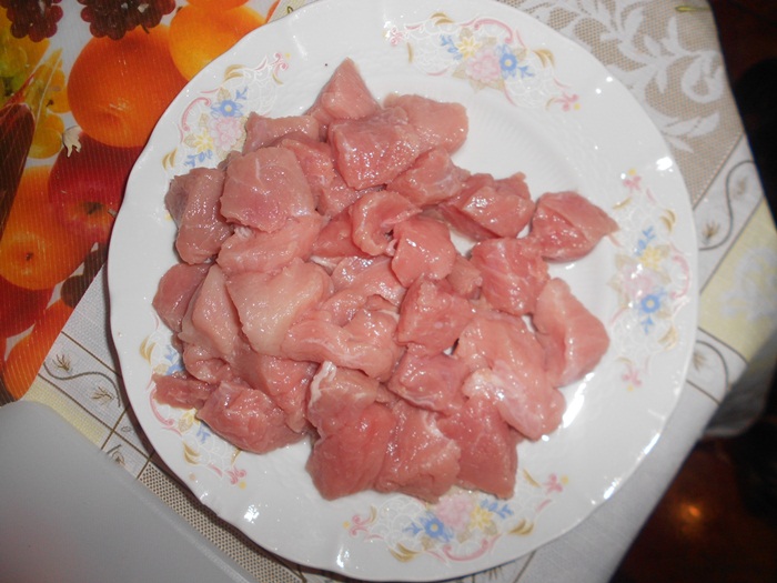 Varza dulce cu carne de porc la cuptor
