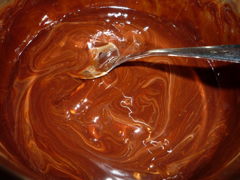 Rulada de ciocolata cu branza dulce si zmeura