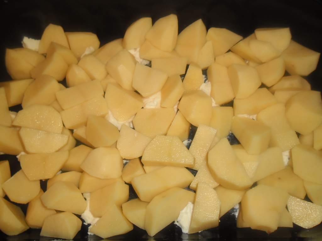 Cartofi cu kaizer si legume la cuptor (reteta cu numarul 100)