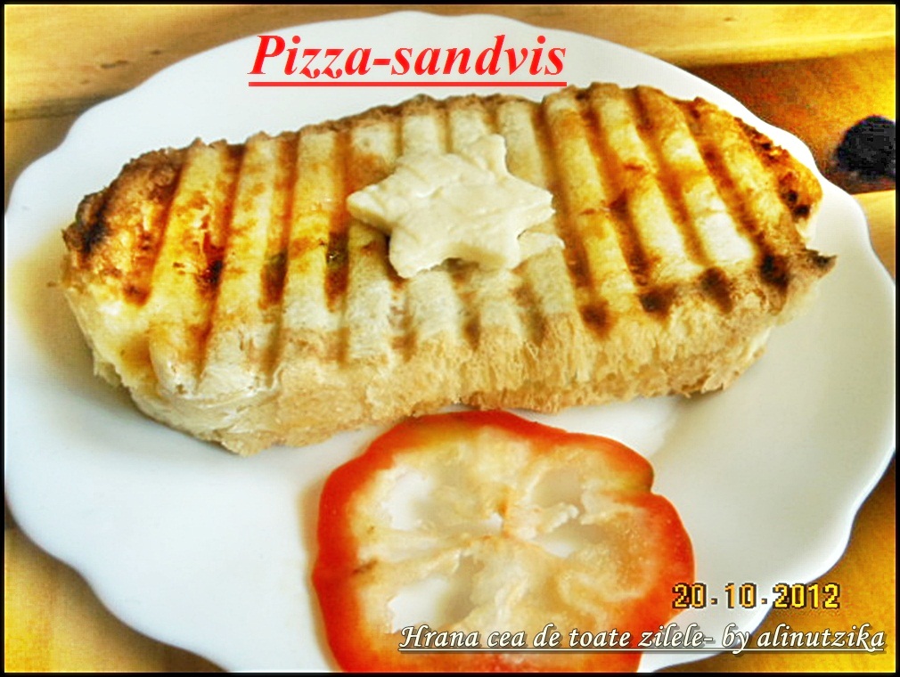 Pizza-sandvis