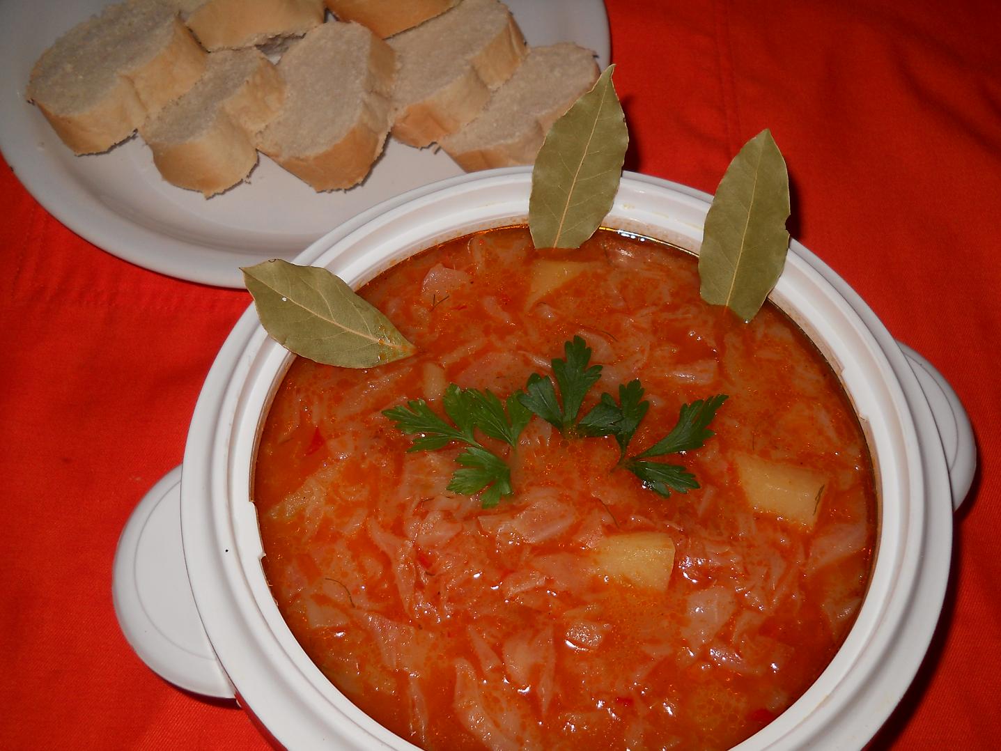 Supa de varza cu cartofi