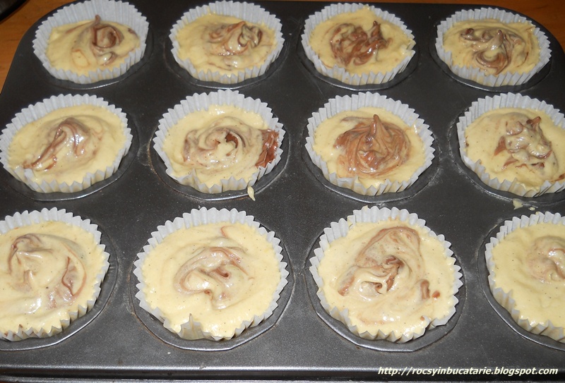 Muffins marmorate cu Nutella