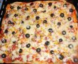 Pizza prosciutto funghi cu masline si porumb-3
