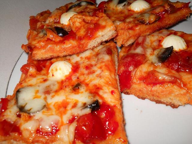 Pizza cu cascaval Delaco