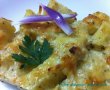 Cartofi gratinaţi, cu ceapă şi brânzeturi-2