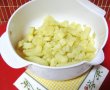 Salata de cartofi cu somon afumat si sos-1